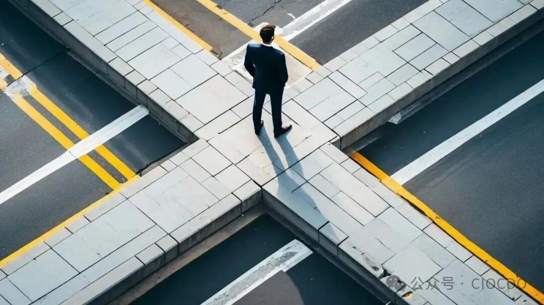 砸了400亿美元，95%的企业没赚到钱！你的AI战略也“跑偏”了吗？