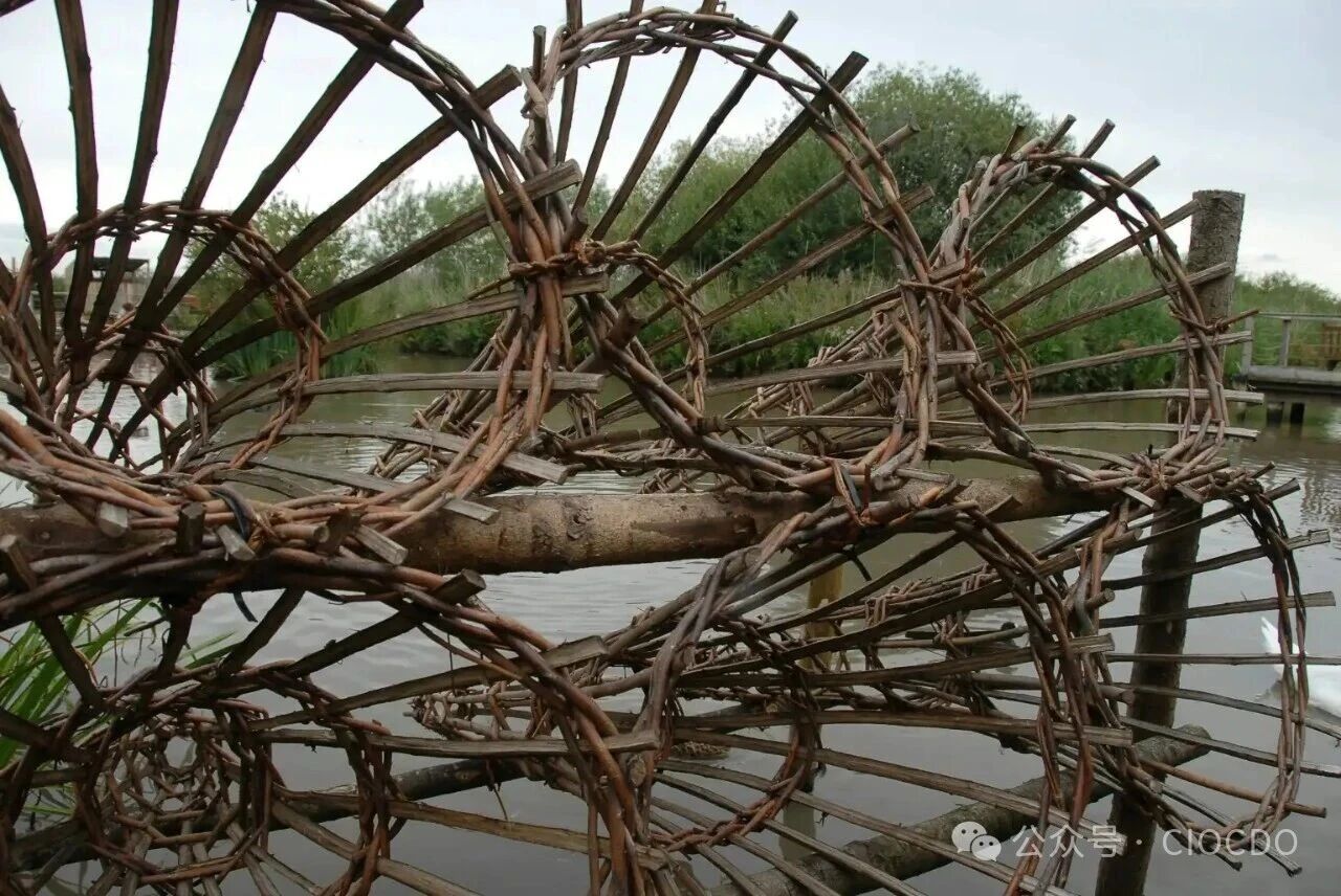 单一模型陷阱：为何AI自主智能体无法在生产环境中规模化